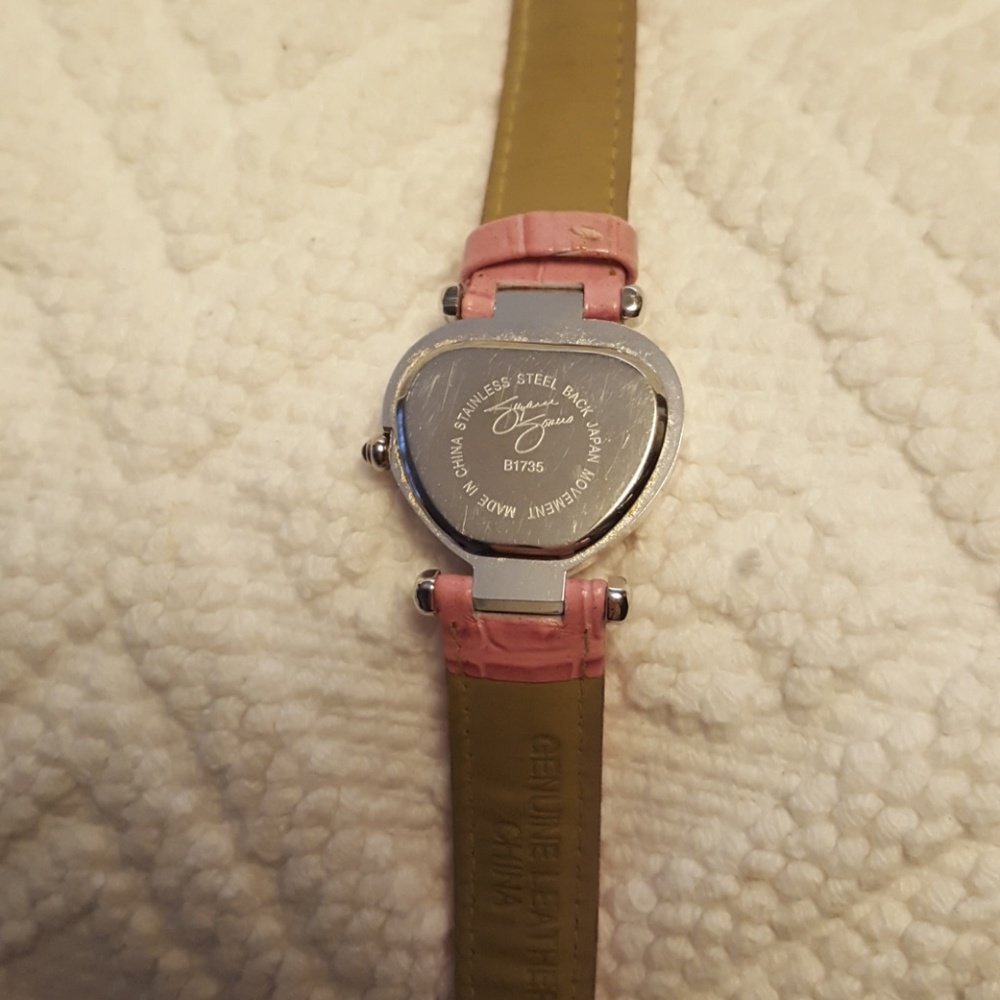 Pink watch. - Picture 2 of 3